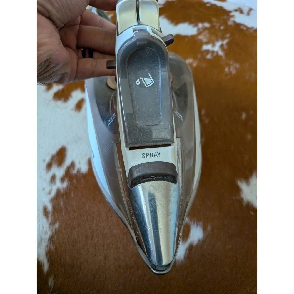 Rowenta Focus DW5080 1700W Electric Steam Iron Made In Germany